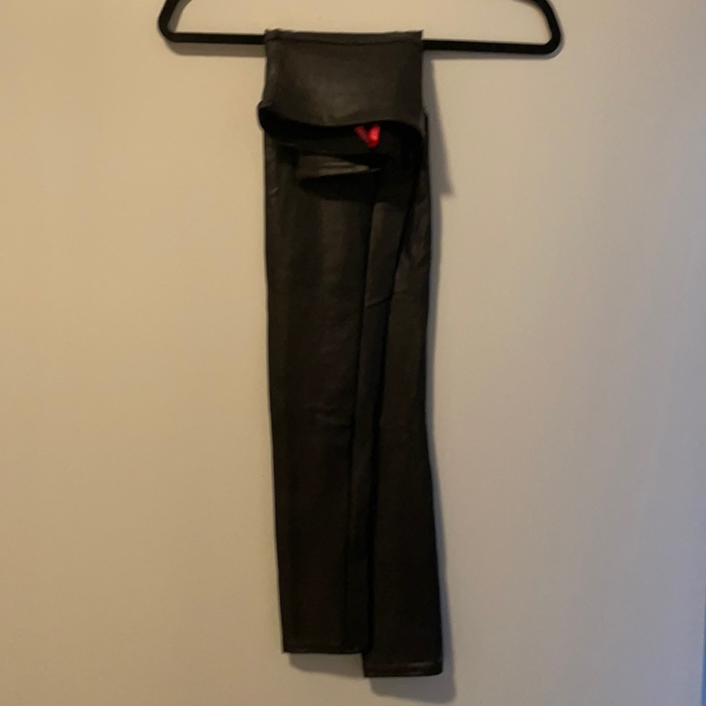NWOT Spanx Faux Leather Leggings- Med Petite